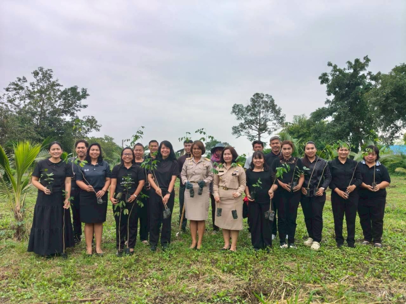 กิจกรรมปลูกต้นไม้”รวมพลังแห่งความภักดี”