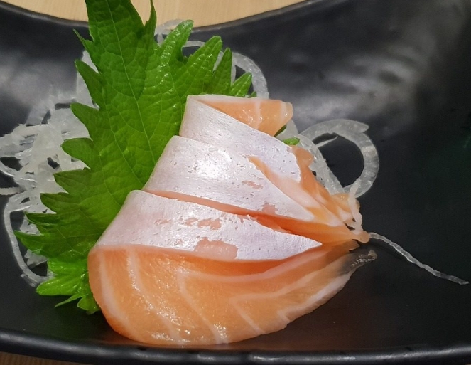 ใบโอบะ’ประดับอาหารญี่ปุ่น