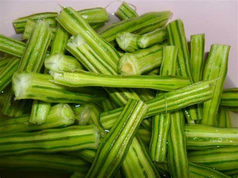 มะรุม มะค้อนก้อม ผักมีคุณค่า เป็นยาดี