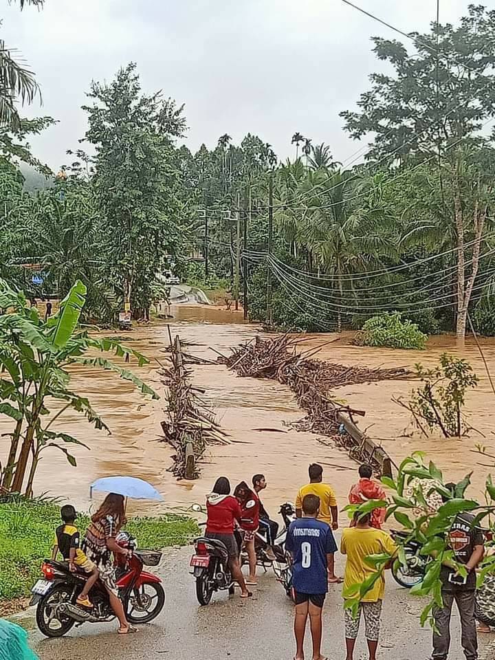 กู้ภัยกู้ชีพสมาคมพุทธประทีปหลังสวน