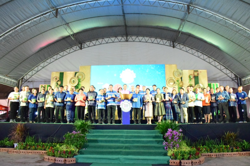 จังหวัดอุดรธานีเปิดงานเกษตรแฟร์