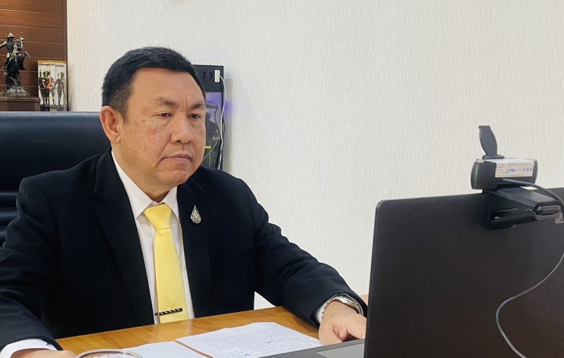 รองปลัดเศรษฐเกียรติฯ