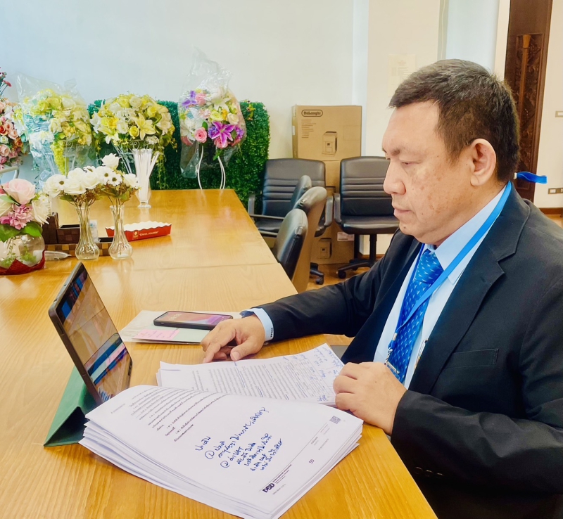 รองปลัดเศรษฐเกียรติฯ