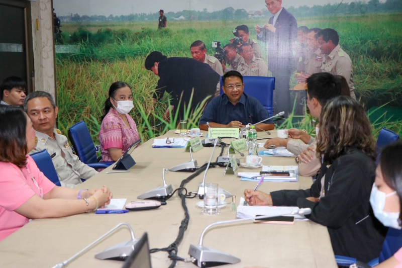 นายวุฒิพงศ์เนียมหอมผู้ตรวจราชการกระทรวงเกษตรและสหกรณ์