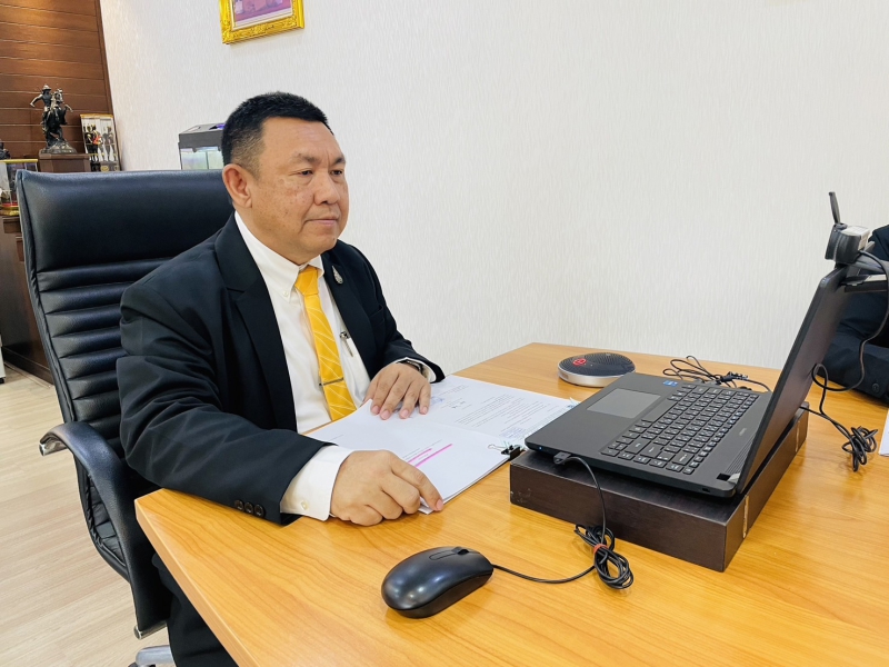 รองปลัดเศรษฐเกียรติฯ