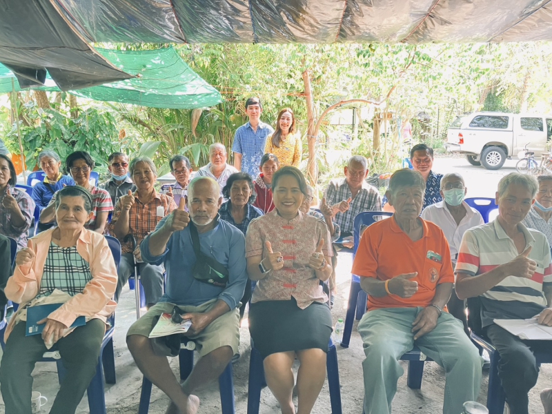 อบรมเชิงปฏิบัติการการเพิ่มประสิทธิภาพการผลิตมะพร้าว