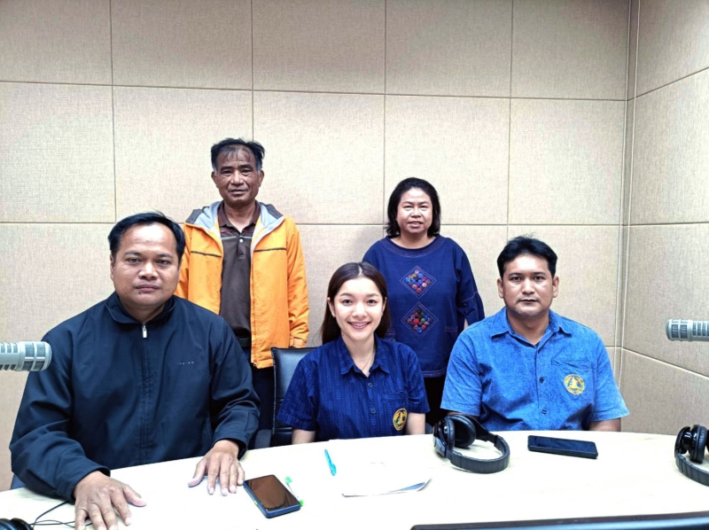 “รายการกระทรวงเกษตรและสหกรณ์พบเกษตรกร”