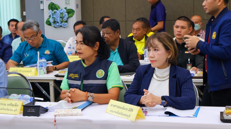 ประชุมรับฟังความคิดเห็นและเยี่ยมติดตามโครงการของคณะทำงานติดตามและประเมินผลการดำเนินงานตามนโยบายรัฐมนตรีว่าการกระทวงมหาดไทย