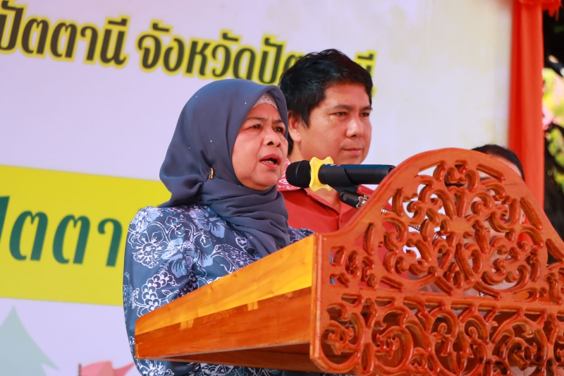 ร่วมเป็นเกียรติในพิธีเปิดกิจกรรม