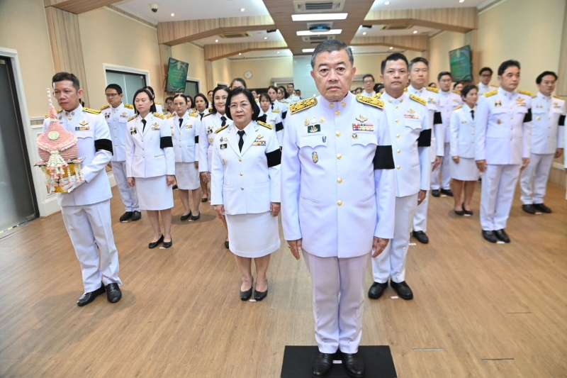 ปลัดเกษตรฯ วางพานพุ่มดอกไม้ถวายสักการะสมเด็จพระเจ้าภคินีเธอ เจ้าฟ้าเพชรรัตน์ราชสุดา สิริโสภาพัณณวดี เนื่องในโอกาสวันคล้ายวันประสูติครบ 100 ปี