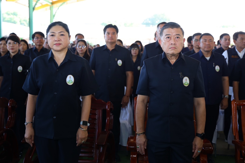 ปลัดเกษตรฯร่วมเปิดโครงการคลินิกเกษตรเคลื่อนที่ในพระราชานุเคราะห์ฯ