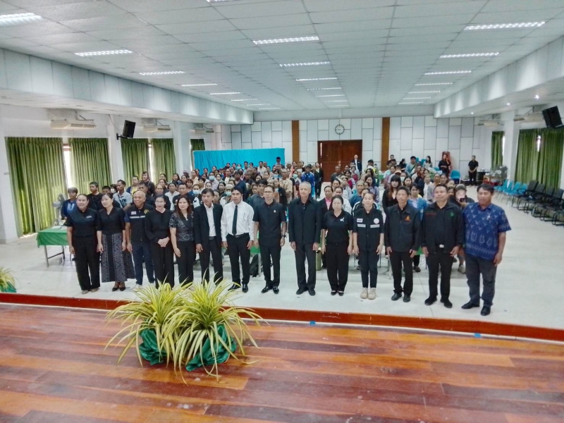 สนง.กษ.อำนาจเจริญร่วมพิธีเปิดการจัดเวทีสร้างการรับรู้ให้เกษตรกรโครงการส่งเสริมและพัฒนาคุณภาพการผลิตพืชผักเกษตรปลอดภัยเพื่อความมั่นคงทางเศรษฐกิจ