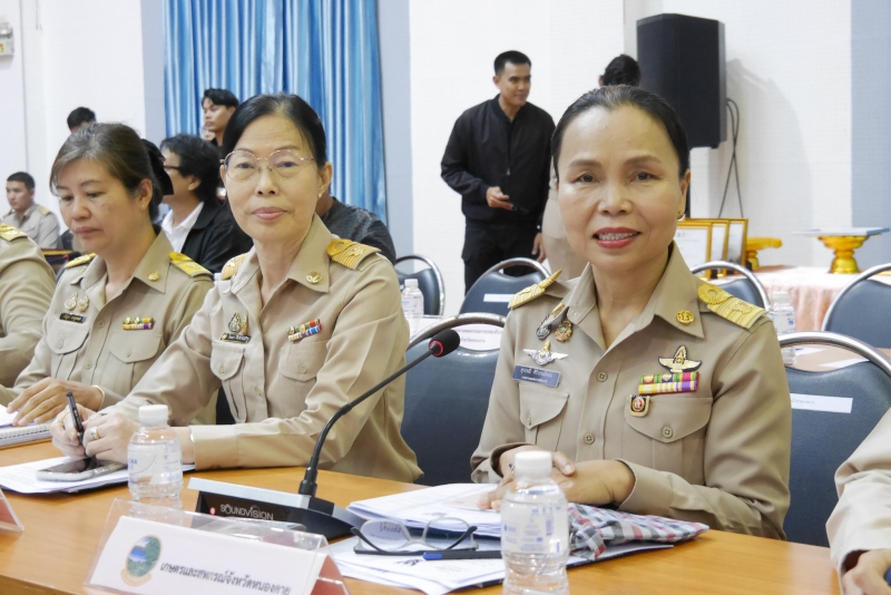 ประชุมคณะกรมการจังหวัดและหัวหน้าส่วนราชการประจำจังหวัดหนองคาย