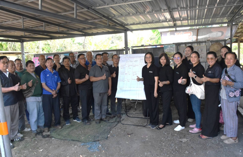 ร่วมจัดทำจัดเวทีประชาคมการจัดทำแผนพัฒนาการเกษตรระดับหมู่บ้าน