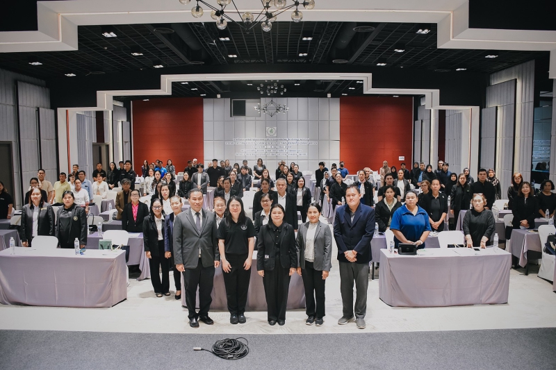 สนง.กษ.อำนาจเจริญพร้อมด้วยเกษตรกรกลุ่มแปลงใหญ่พืชผัก/สมุนไพร