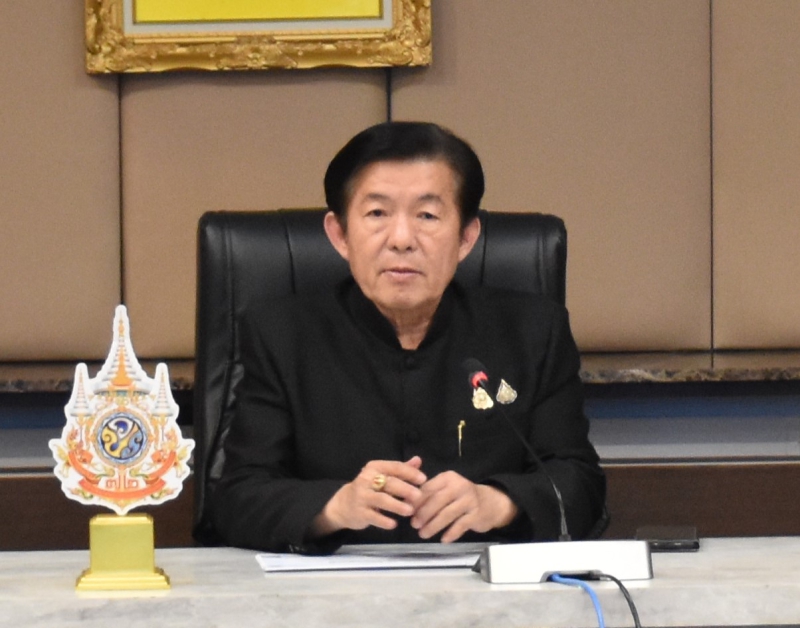 ร่วมประชุมหาแนวทางฟื้นฟูโครงการอันเนื่องมาจากพระราชดำริ