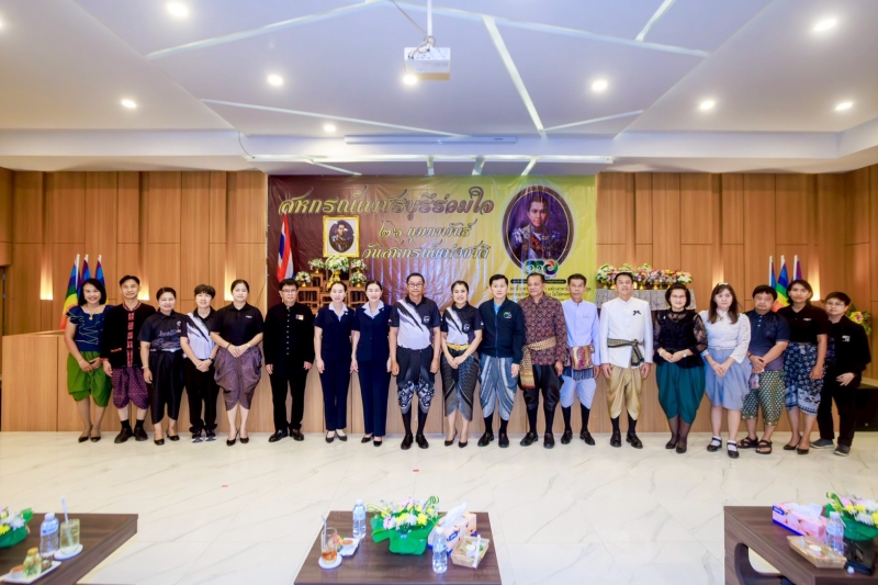 ร่วมงาน สหกรณ์เพชรบุรีร่วมใจ 69