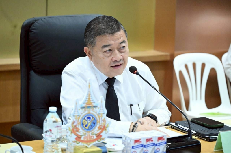 ปลัดเกษตรฯ ถกมิลค์บอร์ด ยกระดับการขับเคลื่อนเชิงยุทธศาสตร์ เตรียมทำแดชบอร์ดนมทั้งระบบ พร้อมจัดทีม 4 หน่วยงาน