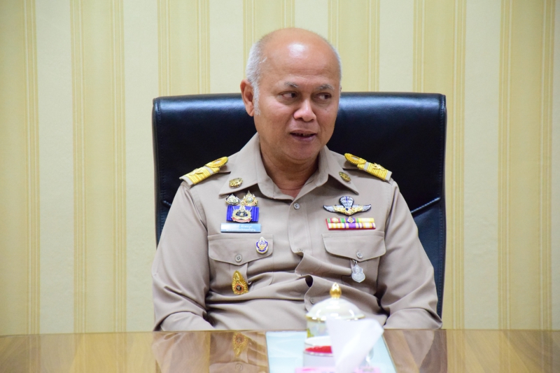 นายธิติโลหะปิยะพรรณผู้ตรวจราชการกระทรวงเกษตรและสหกรณ์