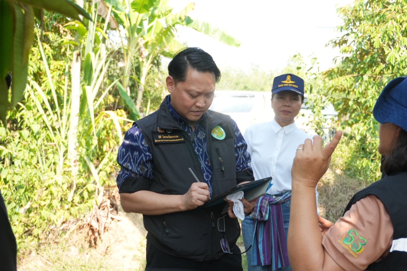 นายธิติโลหะปิยะพรรณผู้ตรวจราชการกระทรวงเกษตรและสหกรณ์