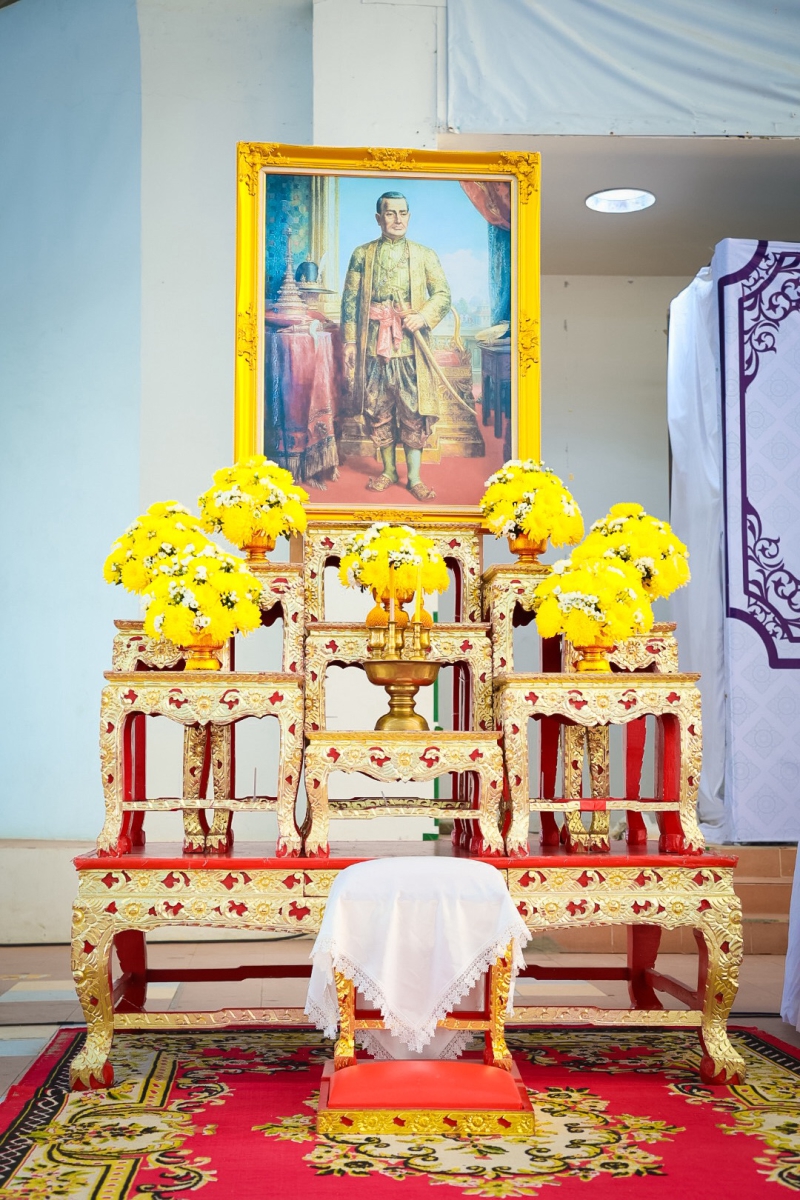 กษ.ร่วมพิธีสวดพระพุทธมนต์และ​พิธีทำบุญตักบาตร​ถวายราชกุศล​เนื่องในรัฐพิธีวันที่ระลึก​พระบาทสมเด็จพระพุทธยอดฟ้าจุฬาโลกมหาราช​และวันที่ระลึกมหาจักรีบรมราชวงศ์​