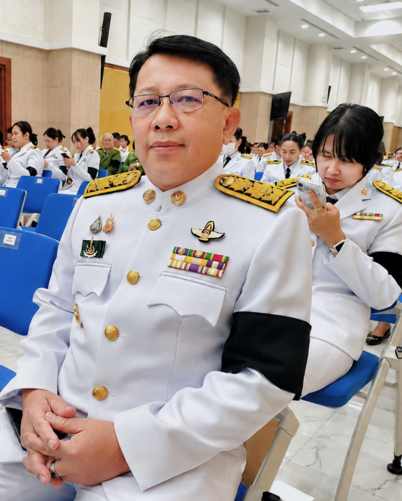 ร่วมงานรัฐพิธีวันที่ระลึก