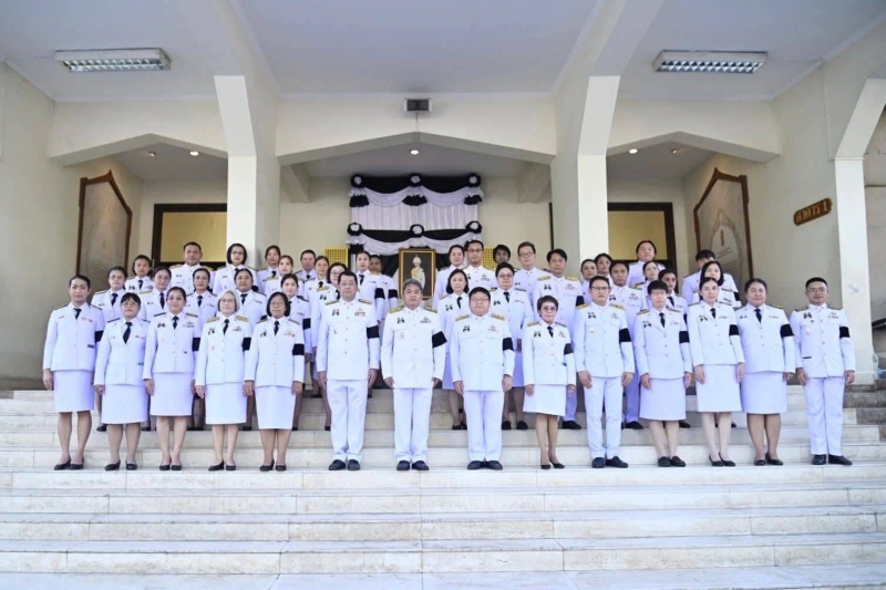 ร่วมเฝ้าฯในพระพิธีธรรมสวดพระอภิธรรมพระศพสมเด็จพระเจ้าลูกเธอ