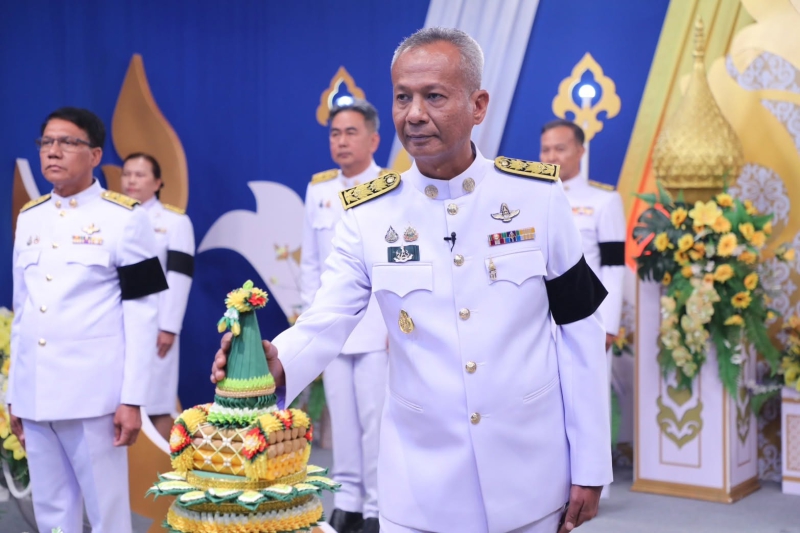 กษ.นราธิวาสพร้อมด้วยหัวหน้าส่วนราชการในสังกัดกระทรวงเกษตรและสหกรณ์จังหวัดนราธิวาส