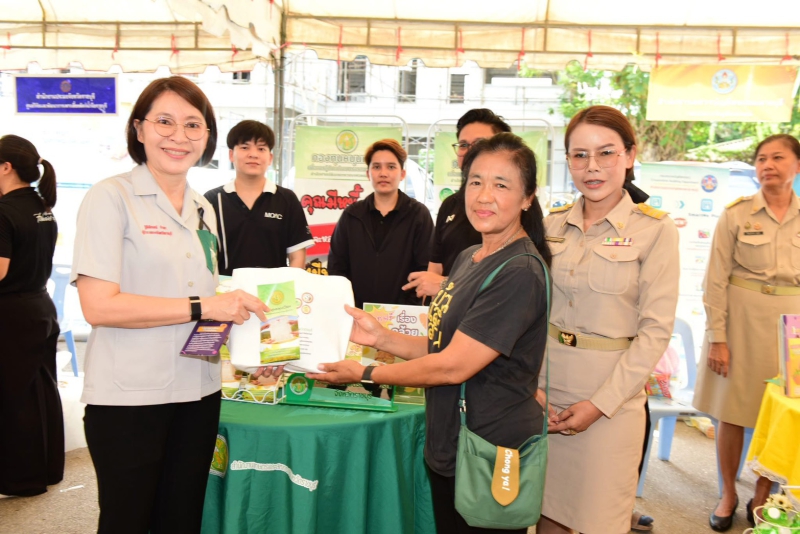 โครงการปกป้องและเชิดชูสถาบันพระมหากษัตริย์