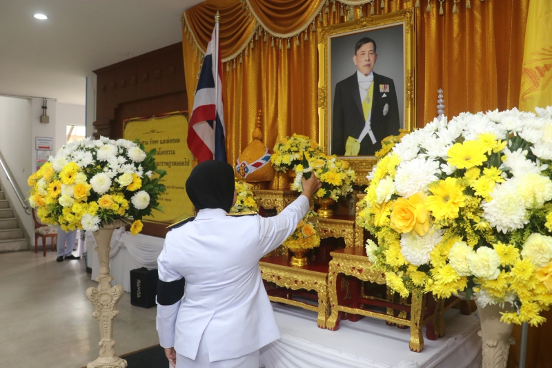 กษ.ปน.ร่วมลงนามถวายพระพรชัยมงคล