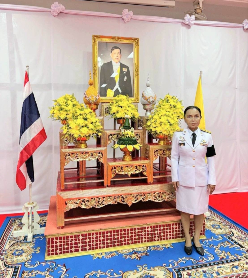 ร่วมพิธีลงนามถวายพระพร