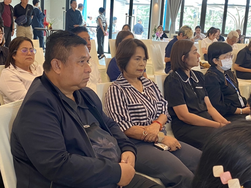 ร่วมรับฟังการแถลงข่าวการจัดงานเทศกาลกินหอย