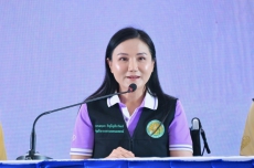 ร่วมพิธีเปิด Kick Off มอบ “โฉนดต้นยาง-ต้นไม้”