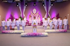 ร่วมบันทึกเทปถวายพระพรชัยมงคล
