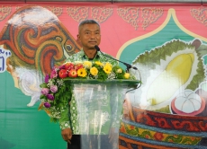 ร่วมพิธีเปิดงานเทศกาลผลไม้