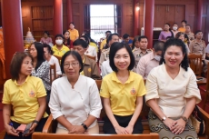 ร่วมรับฟังเทศน์มหาชาติ
