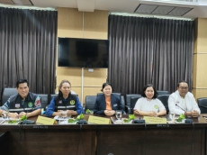 ศึกษาดูงานด้านเศรษฐกิจในพื้นที่จังหวัดเพชรบุรีของคณะกรรมาธิการการเศรษฐกิจการเงิน
