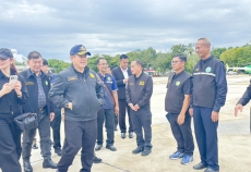 รองนายกรัฐมนตรีและรัฐมนตรีว่าการกระทรวงเกษตรและสหกรณ์