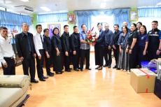 แสดงความยินดีกับนางสาวอรอาภาโล่วีระ