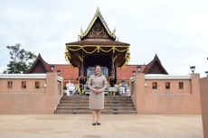 สักการะสิ่งศักดิ์สิทธิ์