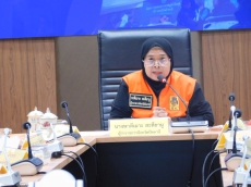 ร่วมประชุมคณะกรรมการให้ความช่วยเหลือผู้ประสบภัยพิบัติ