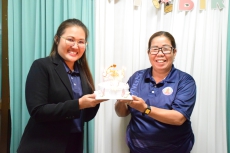 ร่วมอวยพรวันเกิดนางน้ำเพรช