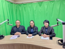 จัดรายการวิทยุรอบบ้านเมืองหนองบัว