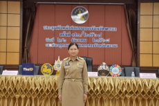 การมอบป้ายโครงการร้านอาหารวัตถุดิบปลอดภัยเลือกใช้สินค้า