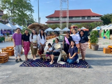 ร่วมรับชมขบวนแห่งาน