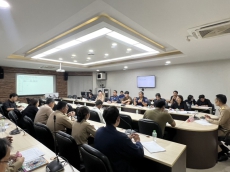 ร่วมประชุมคณะกรรมการให้ความช่วยเหลือผู้ประสบภัยพิบัติจังหวัดพระนครศรีอยุธยา