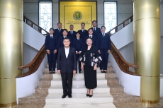 “รองปลัดฯนฤมล”มอบประกาศนียบัตรและให้โอวาทแก่เยาวชนเกษตร