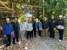 ร่วมเป็นคณะทำงานควบคุมตรวจสอบกระบวนการผลิตและจำหน่ายสินค้าสิ่งบ่งชี้ทางภูมิศาสตร์