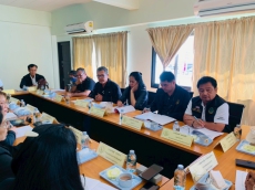 ประชุมคณะอนุกรรมการกองทุนฟื้นฟูและพัฒนาเกษตรกรกรจังหวัดเพชรบุรี