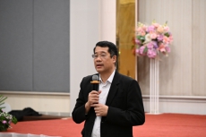 ดร.พงศ์ไท ไทโยธิน ผู้ตรวจราชการกระทรวงเกษตรและสหกรณ์ ร่วมเป็นคณะกรรมการพิจารณาผลงาน พร้อมให้ข้อคิดเห็นและข้อเสนอแนะแก่ผู้เข้ารับการอบรมหลักสูตรนักบริหารการพัฒนาการเกษตรและสหกรณ์ระดับสูง (นบส.) รุ่นที่ 93 จำนวน 100 ราย